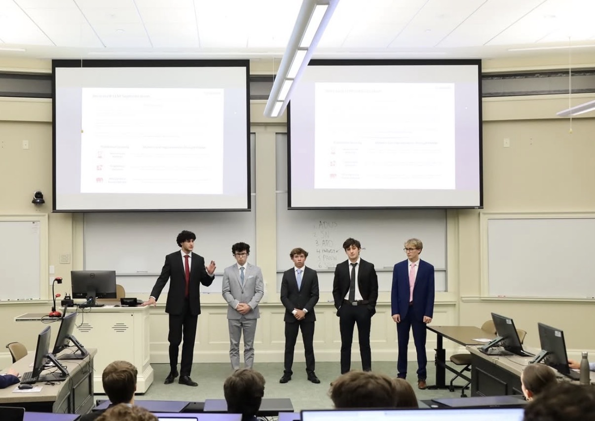 MUAMC members delivering a stock pitch